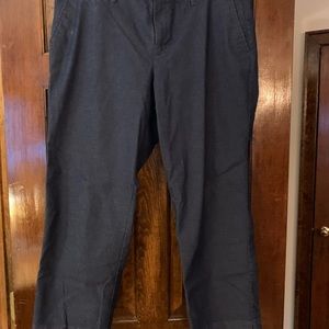 Gap women’s crop pants
